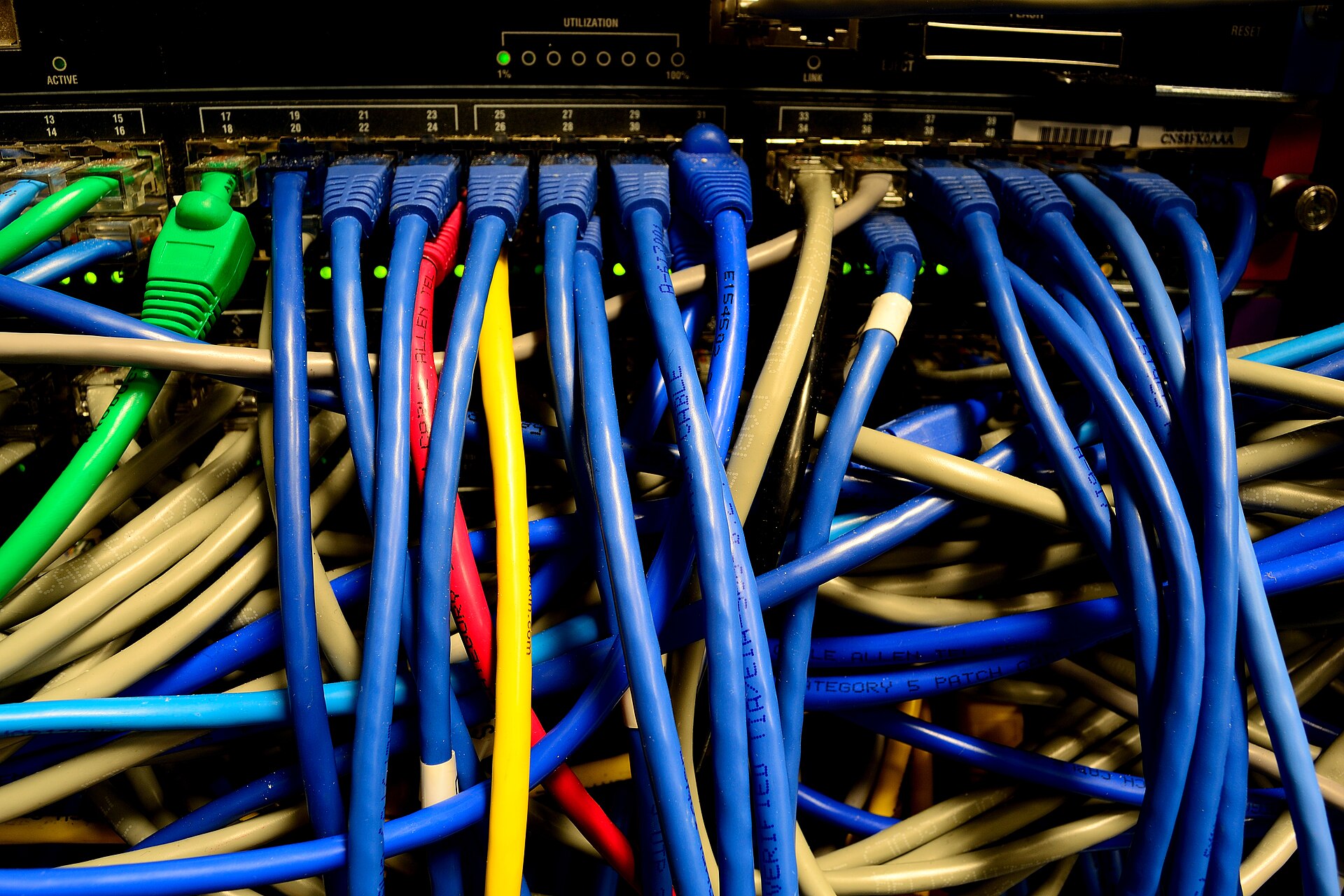 Modbus RTU vs Modbus TCP: choosing between RS-485 and Ethernet I/O
